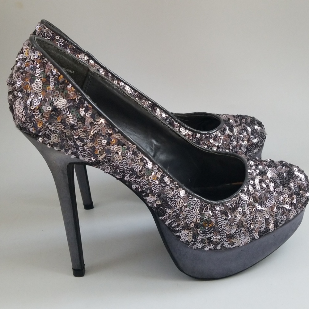 Sequin SM New York Gray Platform Stilettos 9.5